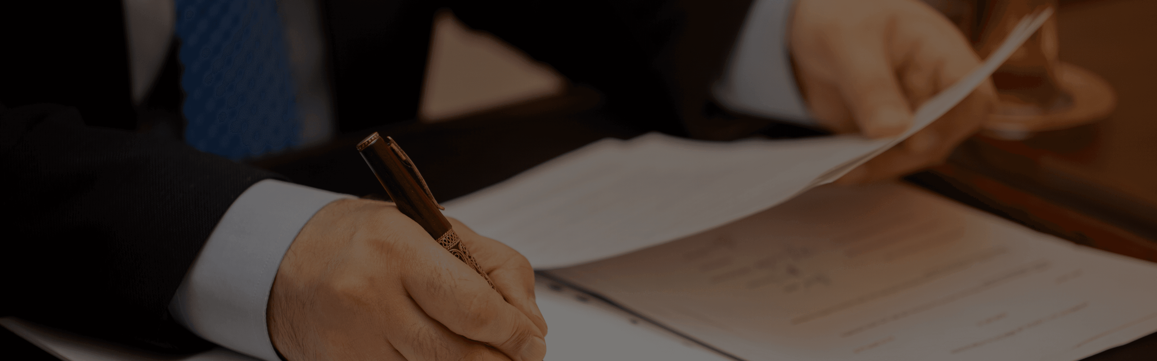 성범죄 종류 헤더 배경